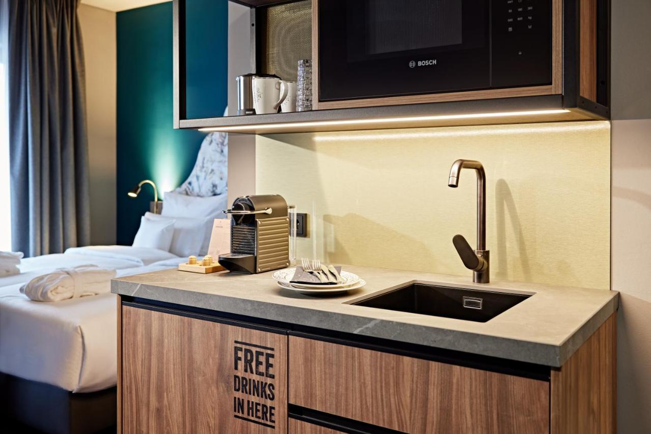 Me And All Hotel Dusseldorf Oberkassel, By Hyatt エクステリア 写真