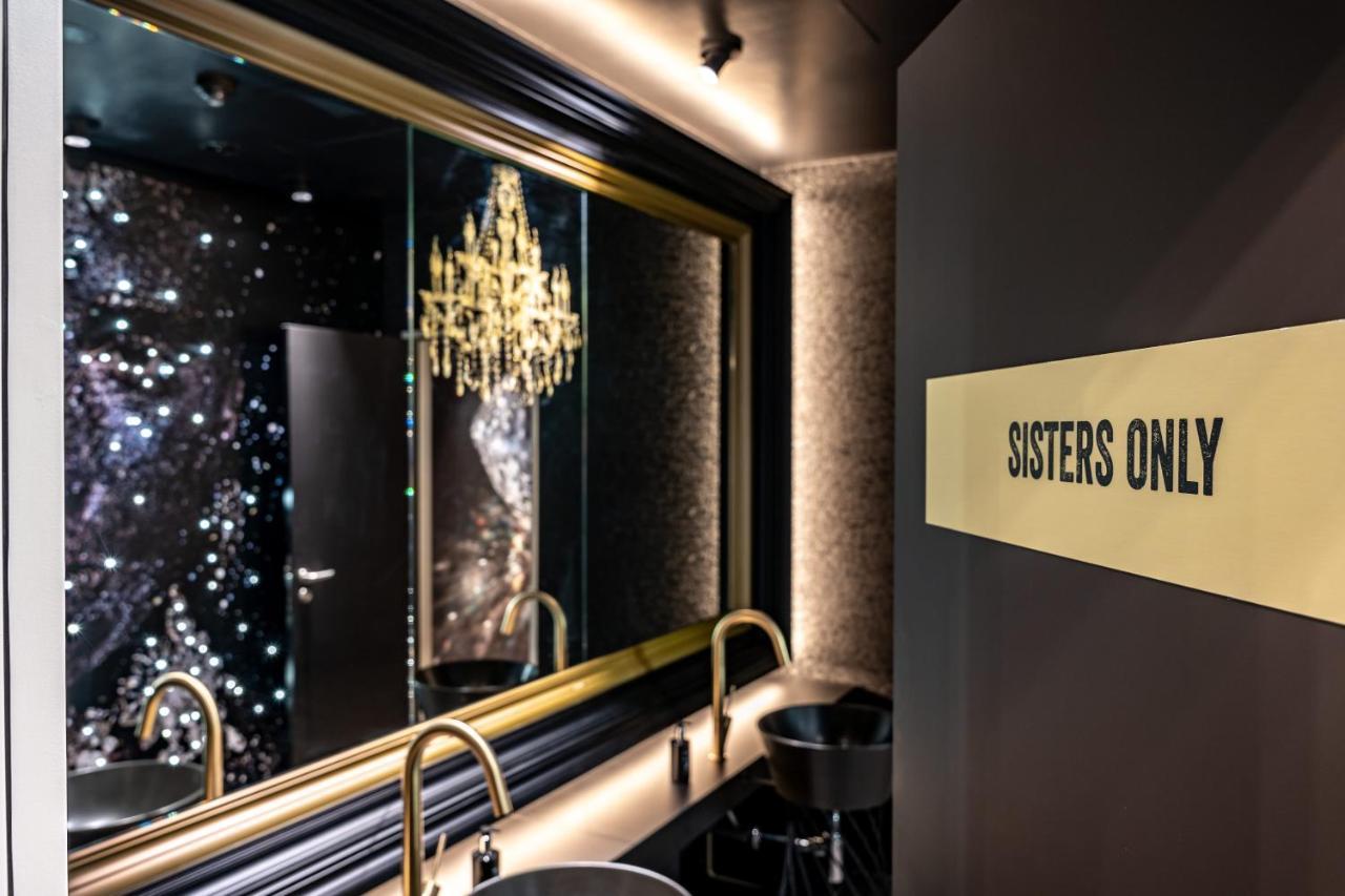 Me And All Hotel Dusseldorf Oberkassel, By Hyatt エクステリア 写真