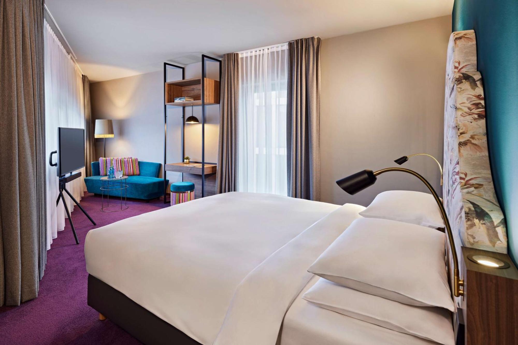 Me And All Hotel Dusseldorf Oberkassel, By Hyatt エクステリア 写真