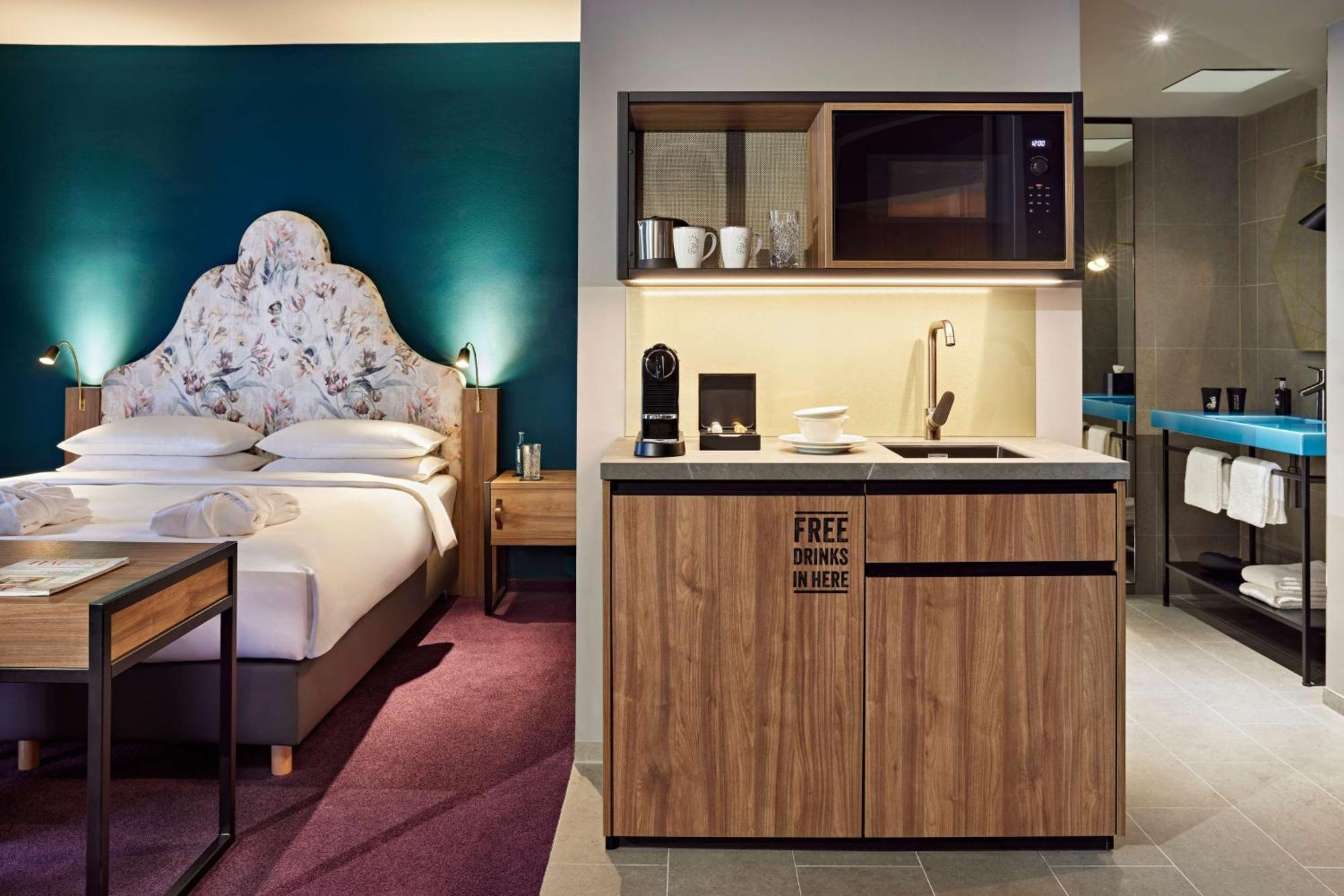 Me And All Hotel Dusseldorf Oberkassel, By Hyatt エクステリア 写真