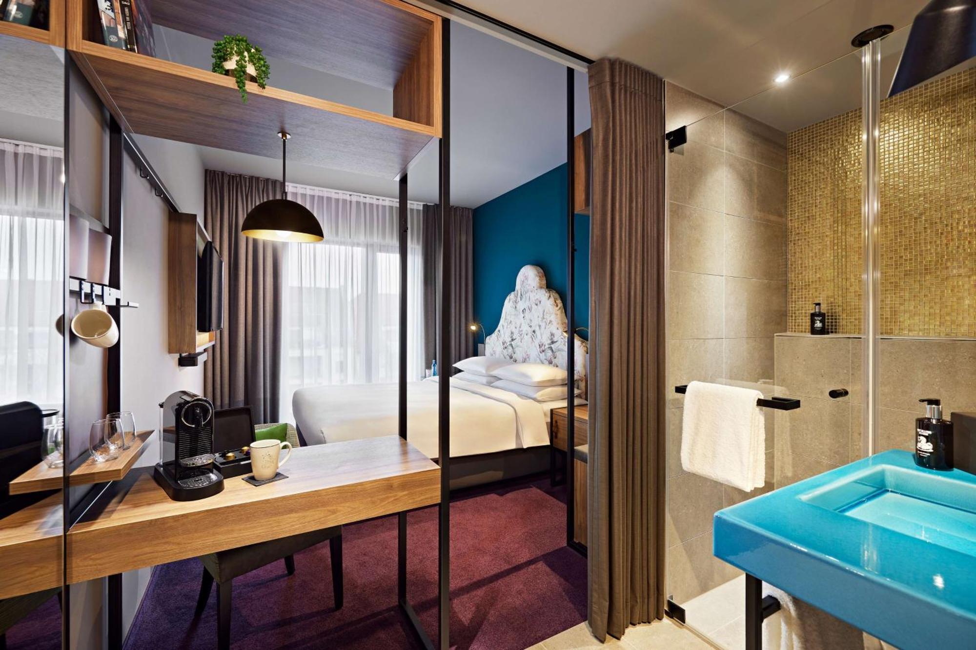 Me And All Hotel Dusseldorf Oberkassel, By Hyatt エクステリア 写真