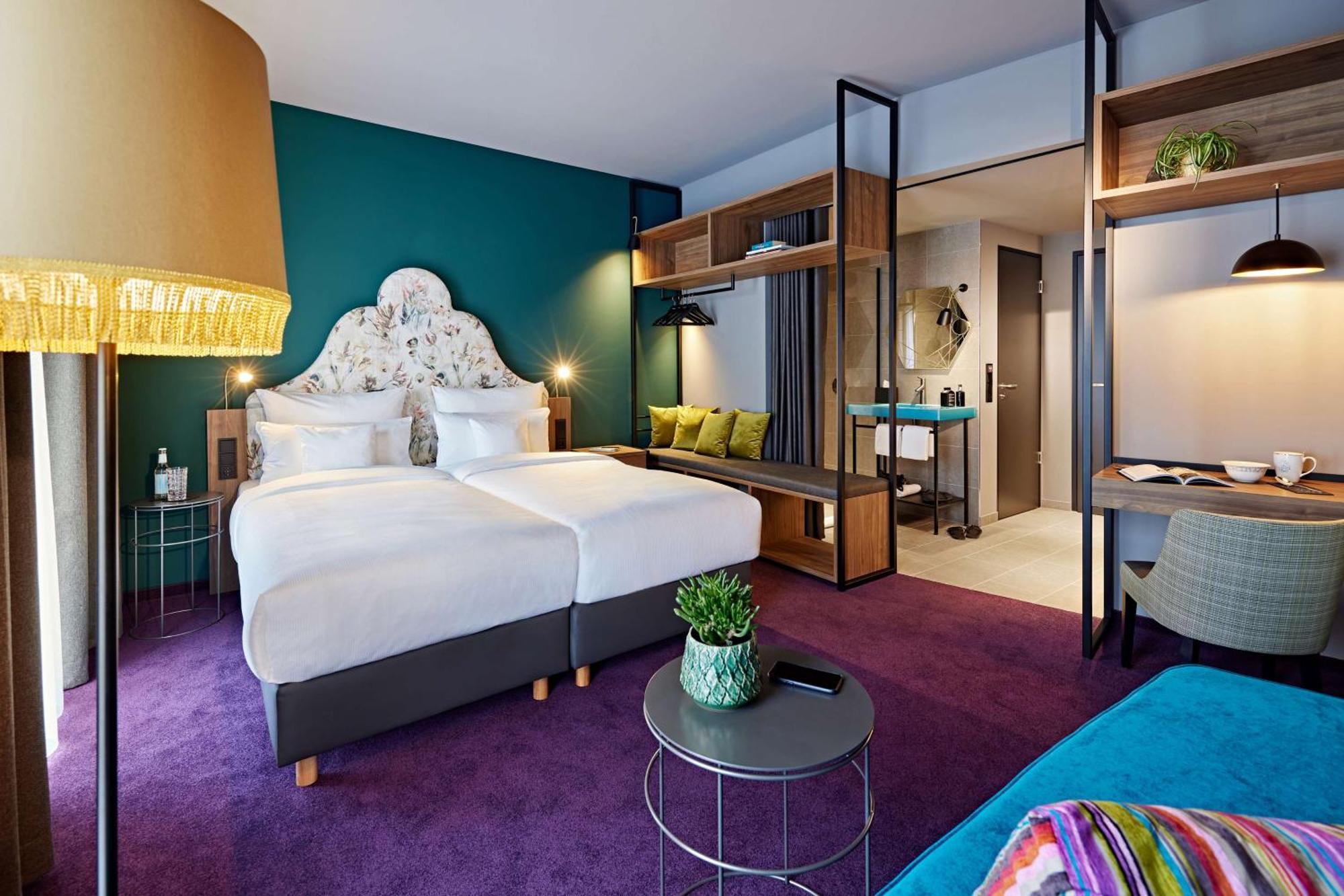 Me And All Hotel Dusseldorf Oberkassel, By Hyatt エクステリア 写真