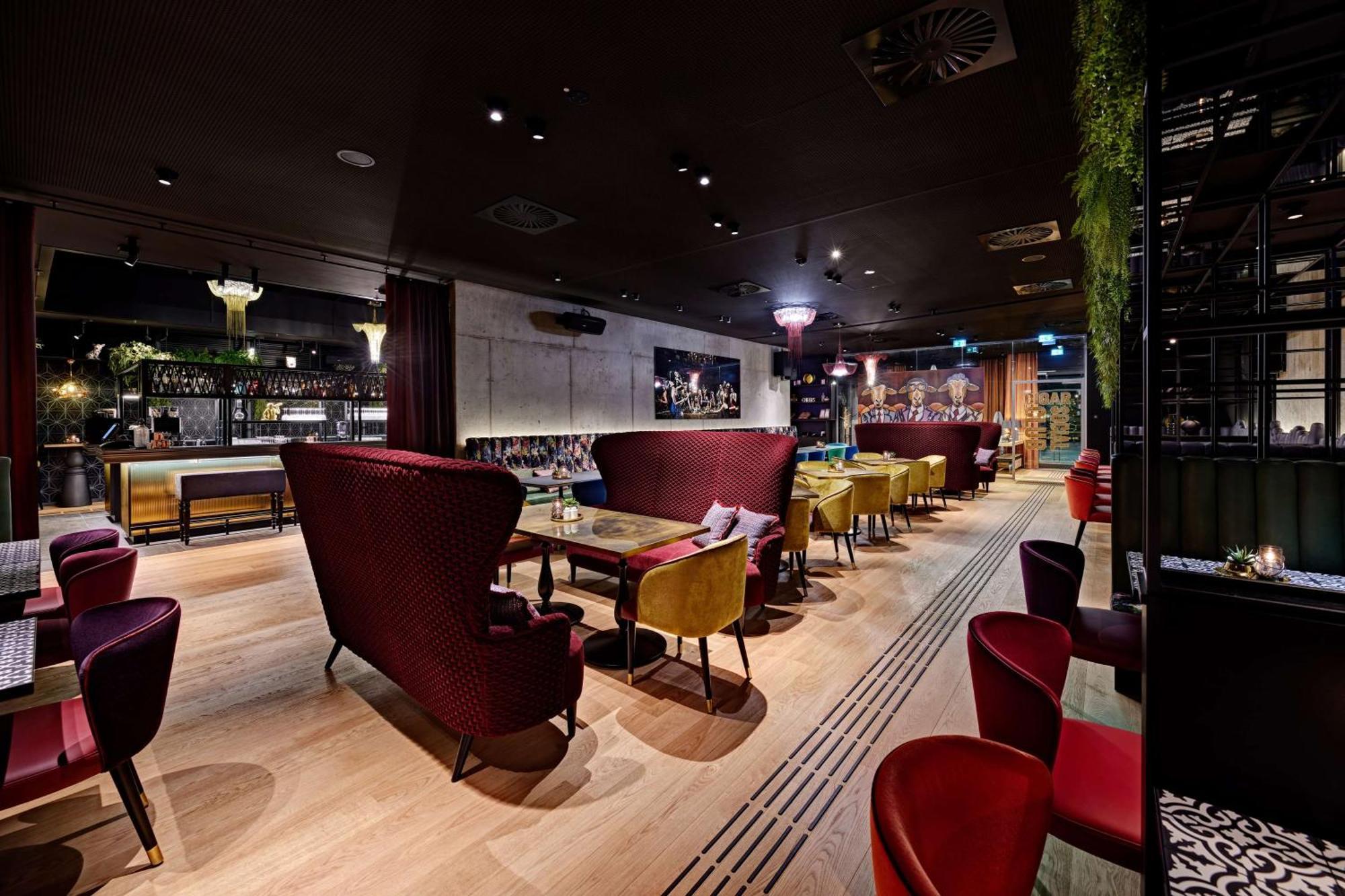 Me And All Hotel Dusseldorf Oberkassel, By Hyatt エクステリア 写真