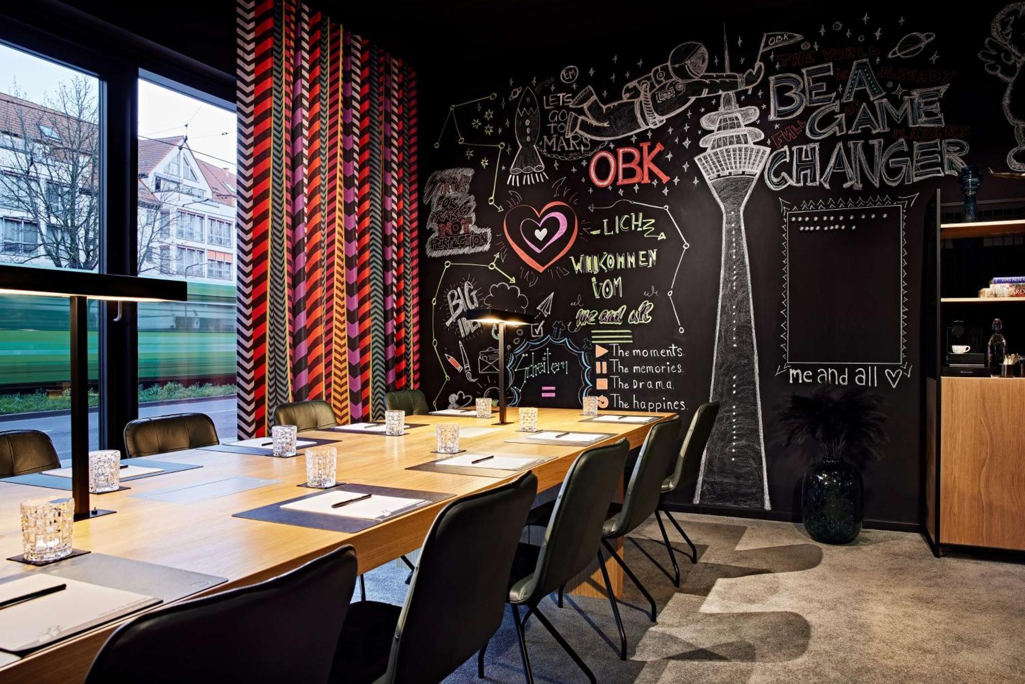 Me And All Hotel Dusseldorf Oberkassel, By Hyatt エクステリア 写真